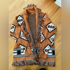 LA MIEL Cozy Knit Sweater in Orange and Black